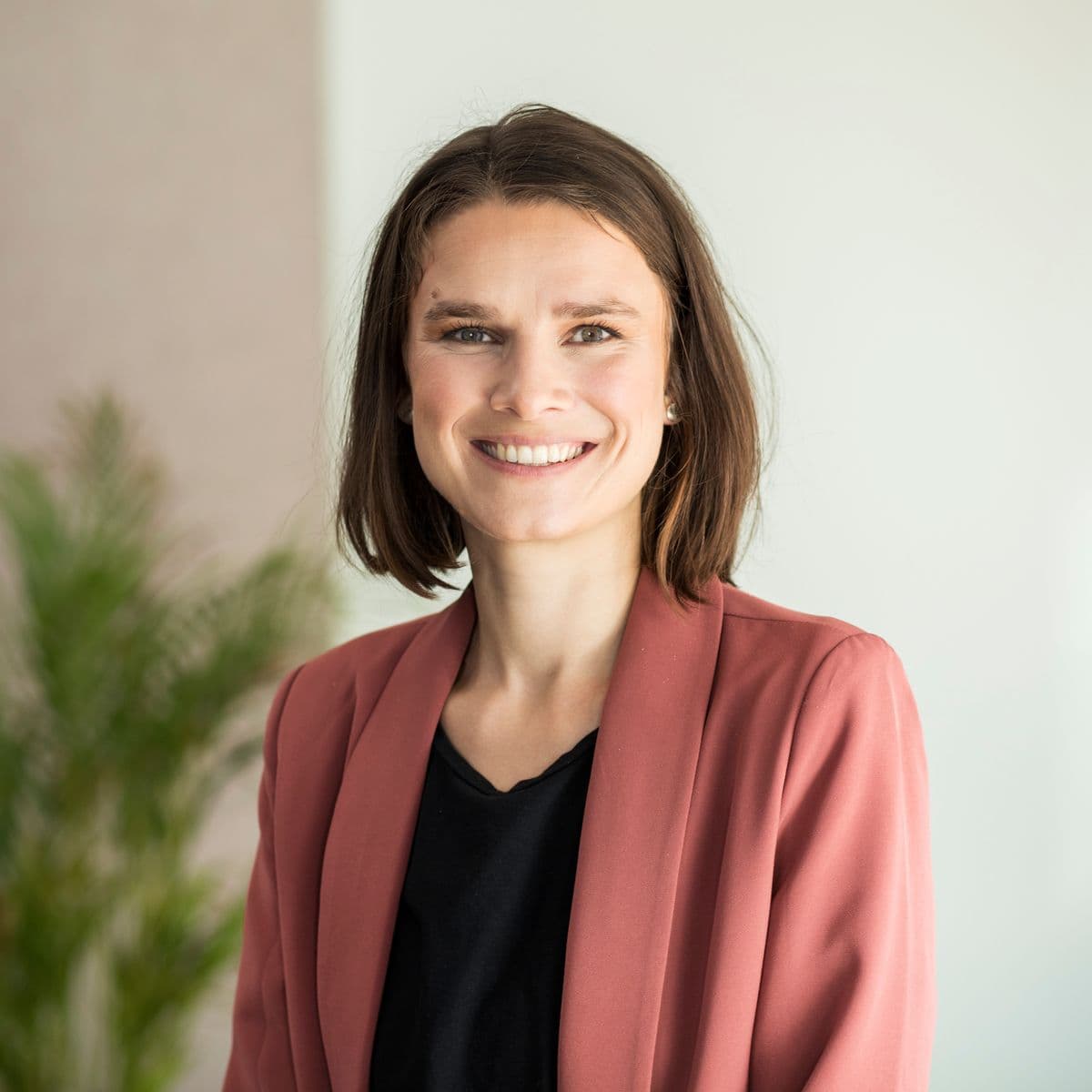 Profile image of Monique Hernández